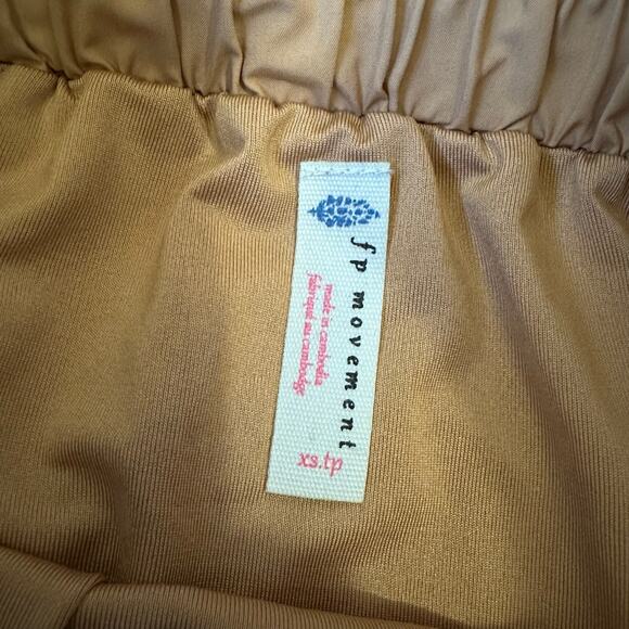 FREE PEOPLE MOVEMENT Get Your Flirt On Shorts Tan High Rise Training - Picture 6 of 9